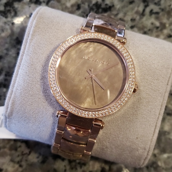 MK watch - Picture 3 of 4